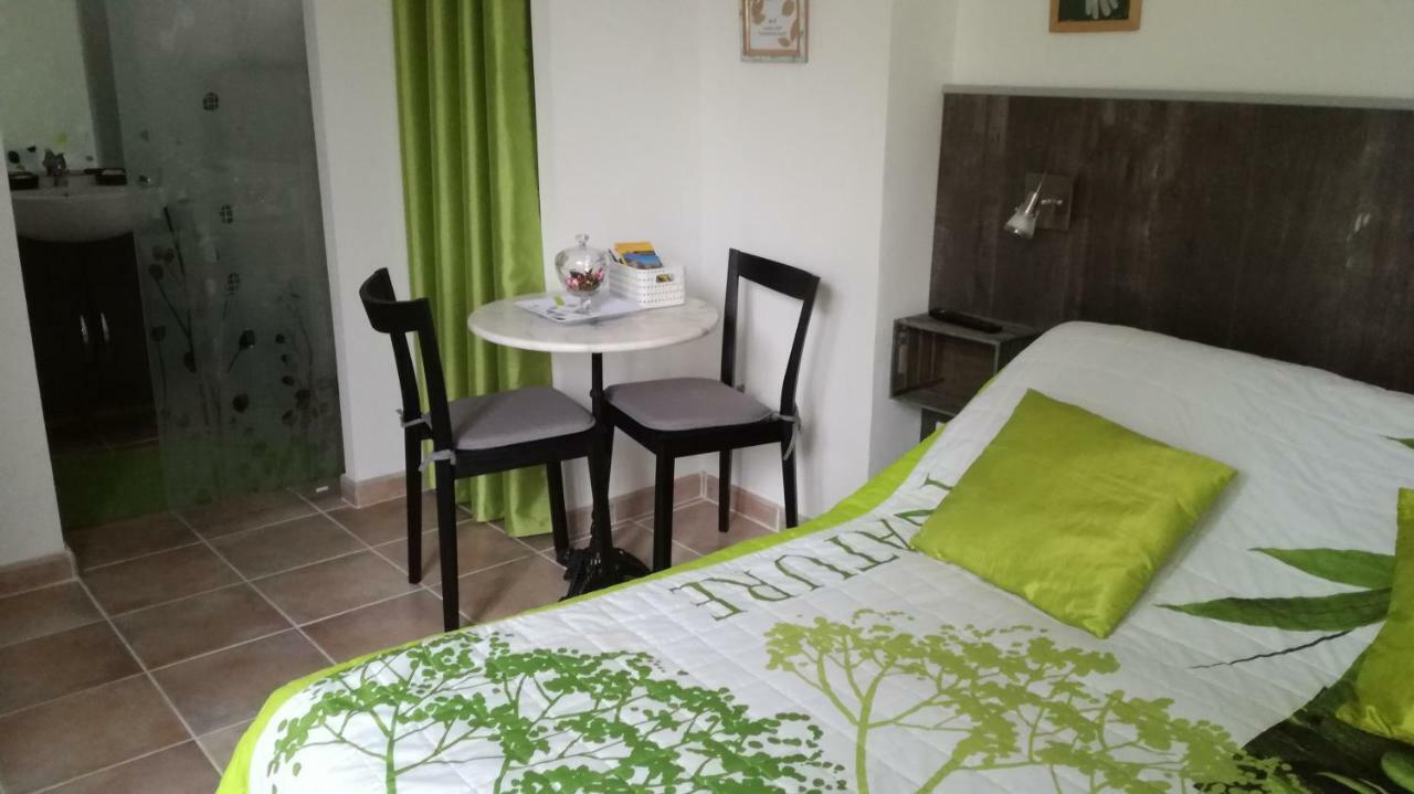 Berne &Michel Bed & Breakfast Avignon Bagian luar foto